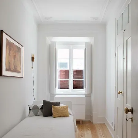 Renovated Charming With Terrace In Lapa Apartment